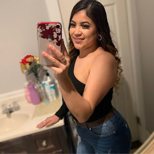 Meet your Posher, Janice